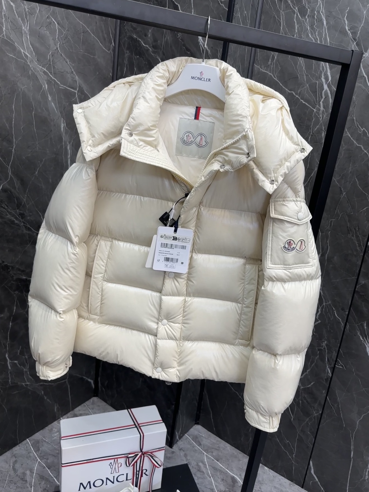 スーパーコピー服後払い国内発送対応N品安全必ず届く信用できるサイト